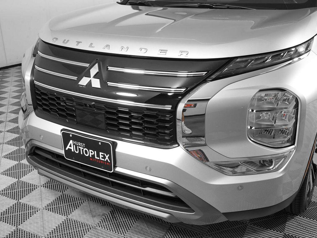 new 2026 Mitsubishi Outlander car, priced at $35,494