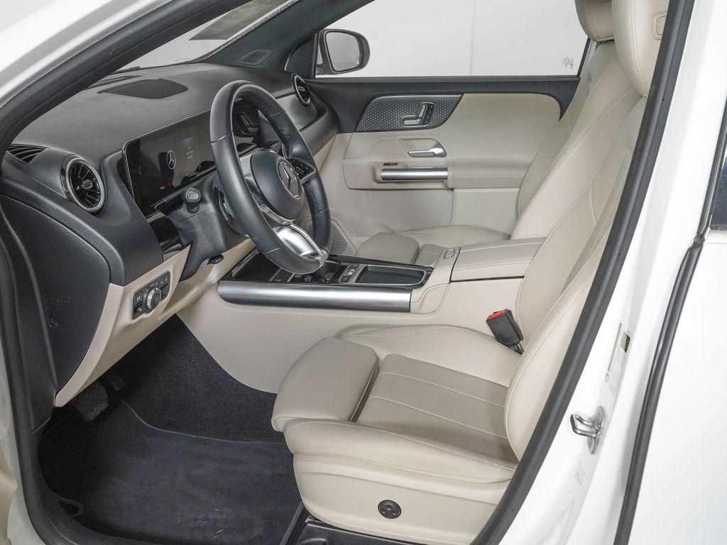 used 2025 Mercedes-Benz GLA 250 car, priced at $36,417