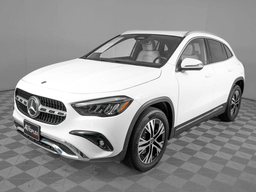 used 2025 Mercedes-Benz GLA 250 car, priced at $36,417