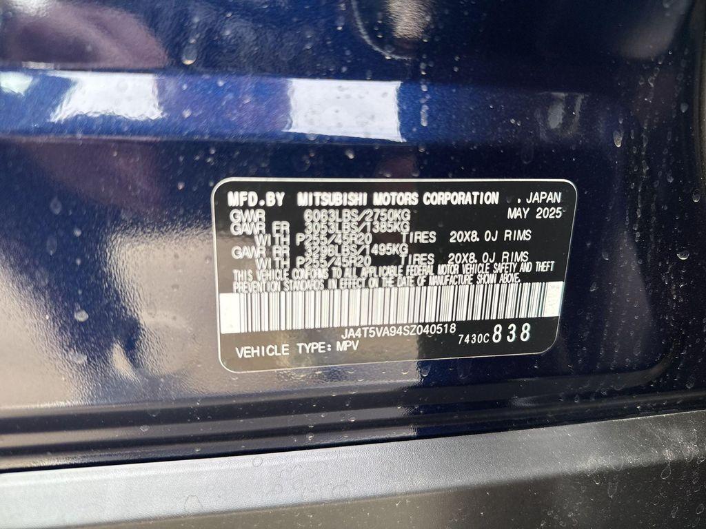 new 2025 Mitsubishi Outlander car, priced at $38,784