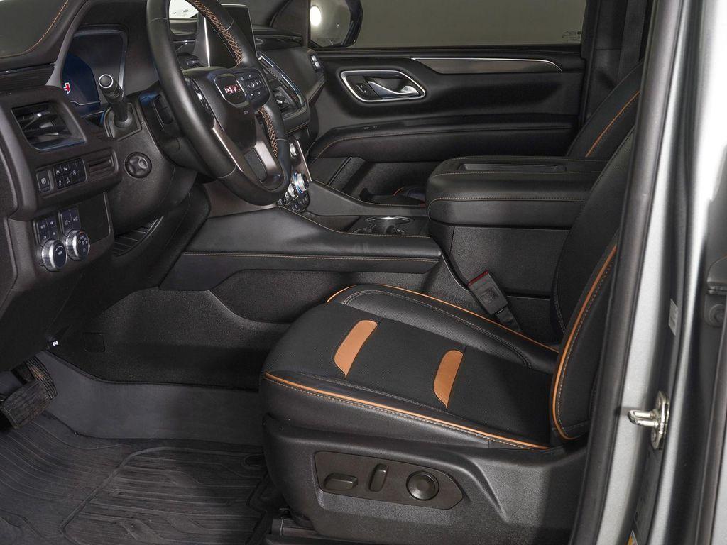 used 2023 GMC Yukon car, priced at $52,649