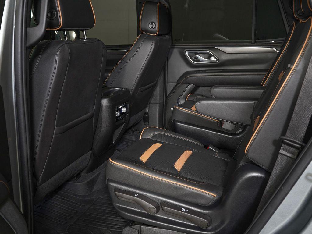 used 2023 GMC Yukon car, priced at $52,649