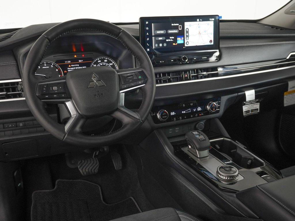 new 2026 Mitsubishi Outlander car