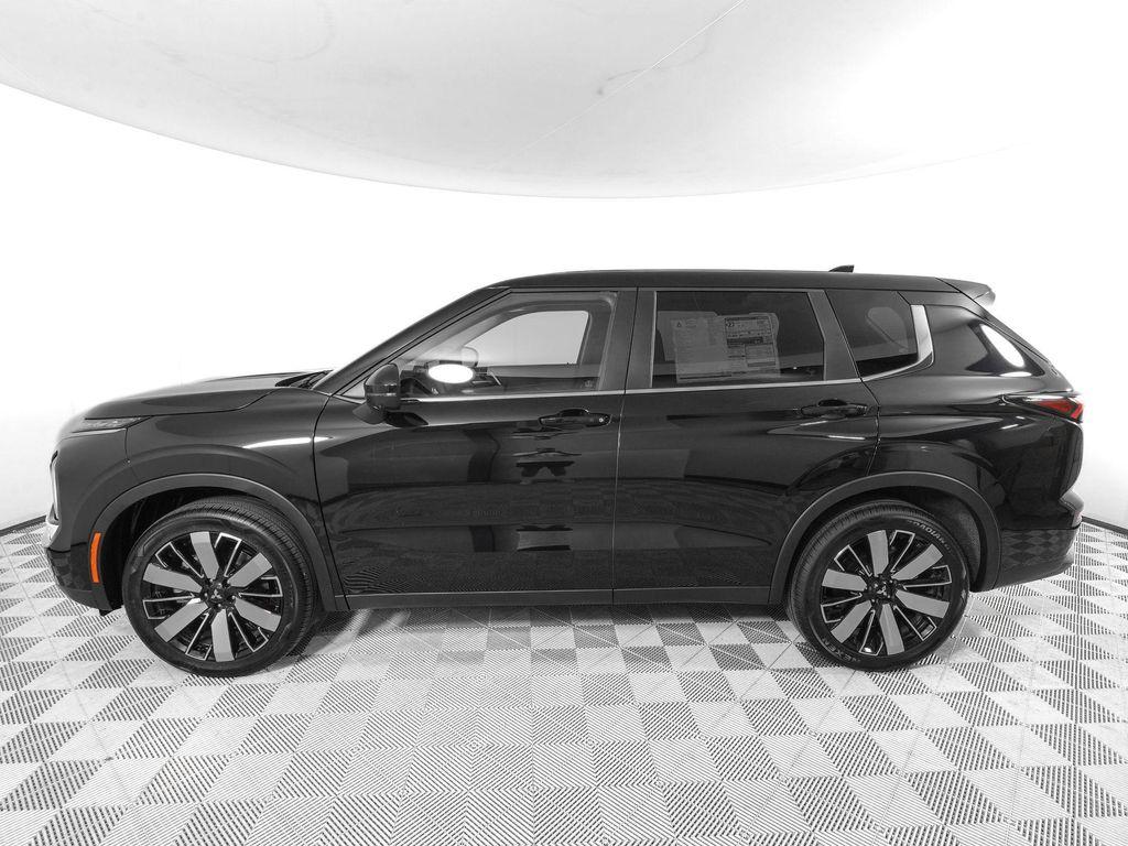 new 2026 Mitsubishi Outlander car