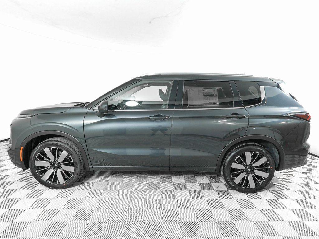 new 2026 Mitsubishi Outlander car, priced at $36,284