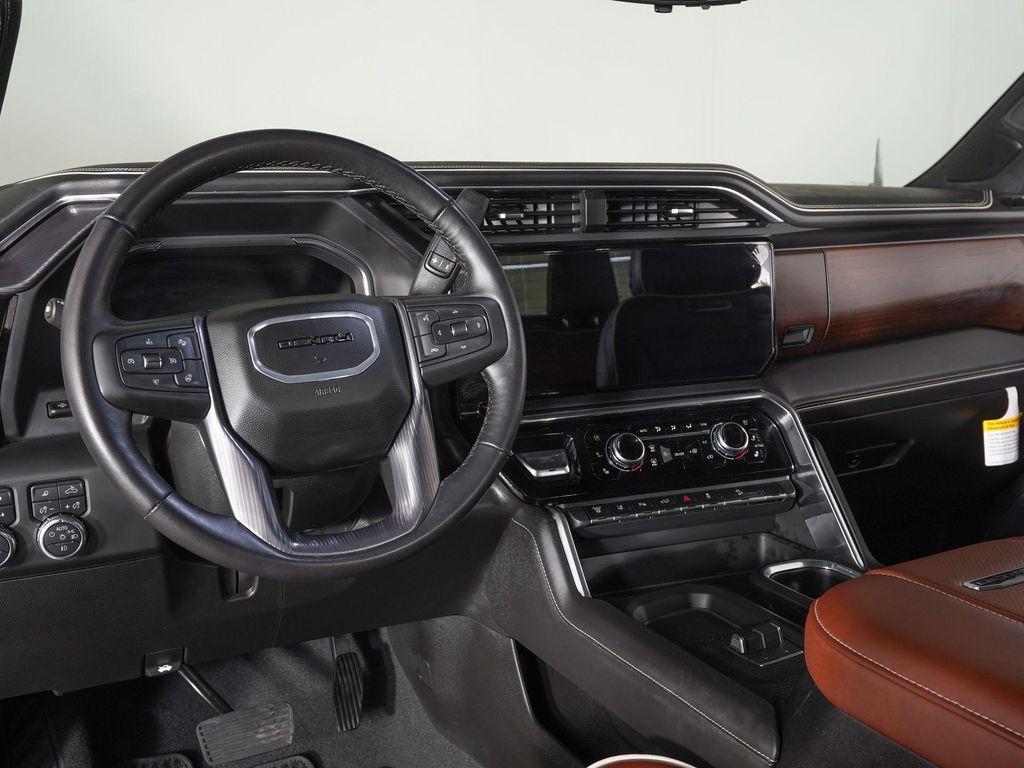 used 2025 GMC Sierra 2500 car, priced at $89,215