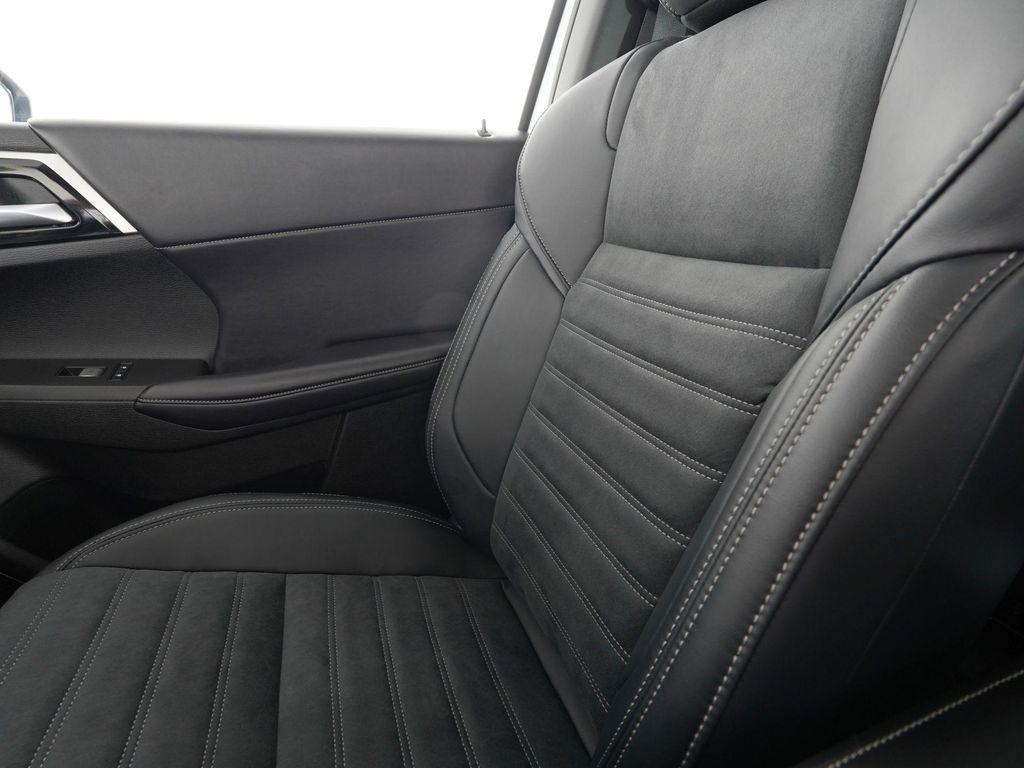 new 2026 Mitsubishi Outlander car, priced at $39,289