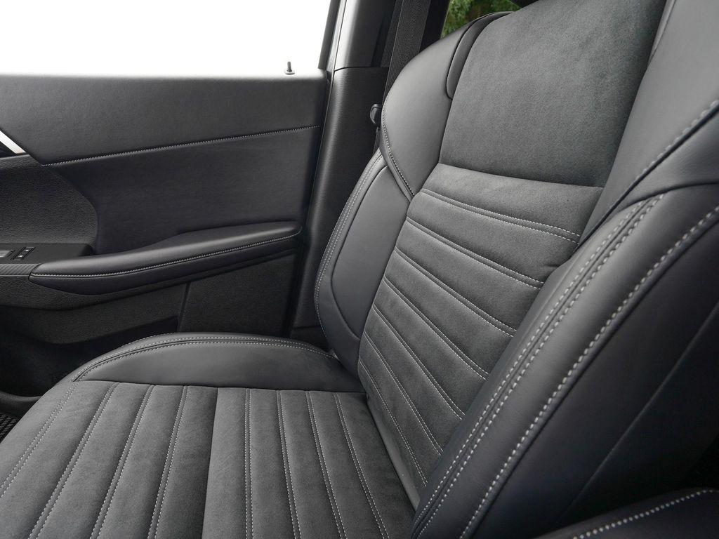 new 2026 Mitsubishi Outlander car, priced at $34,024