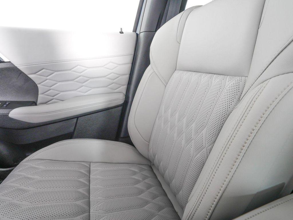 new 2026 Mitsubishi Outlander car, priced at $39,164