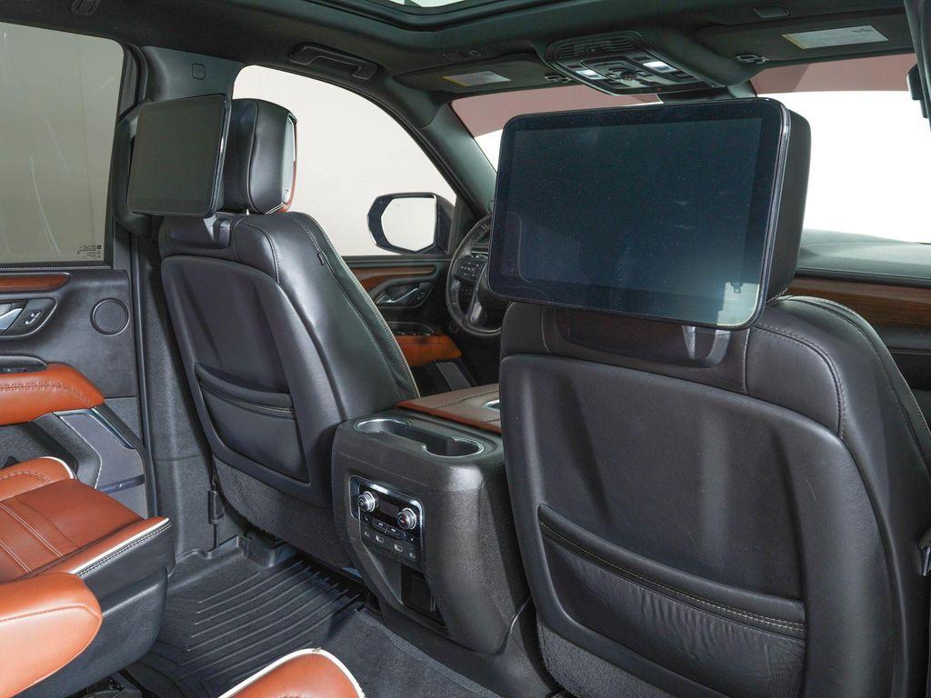 used 2023 GMC Yukon car, priced at $82,887