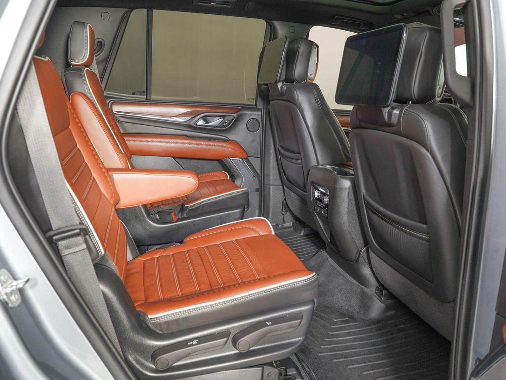 used 2023 GMC Yukon car, priced at $82,887