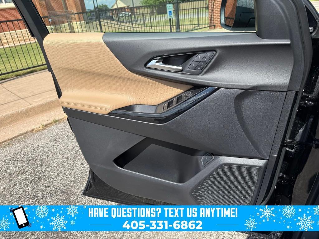 new 2026 Chevrolet Equinox car, priced at $35,000