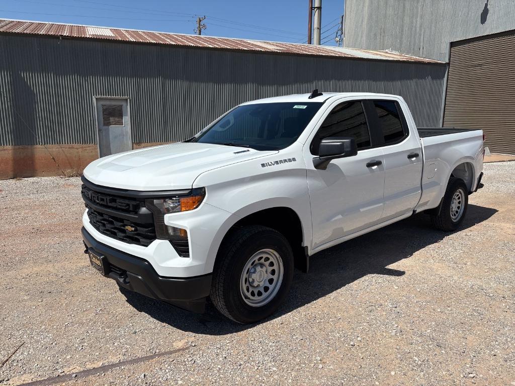 new 2026 Chevrolet Silverado 1500 car, priced at $39,010