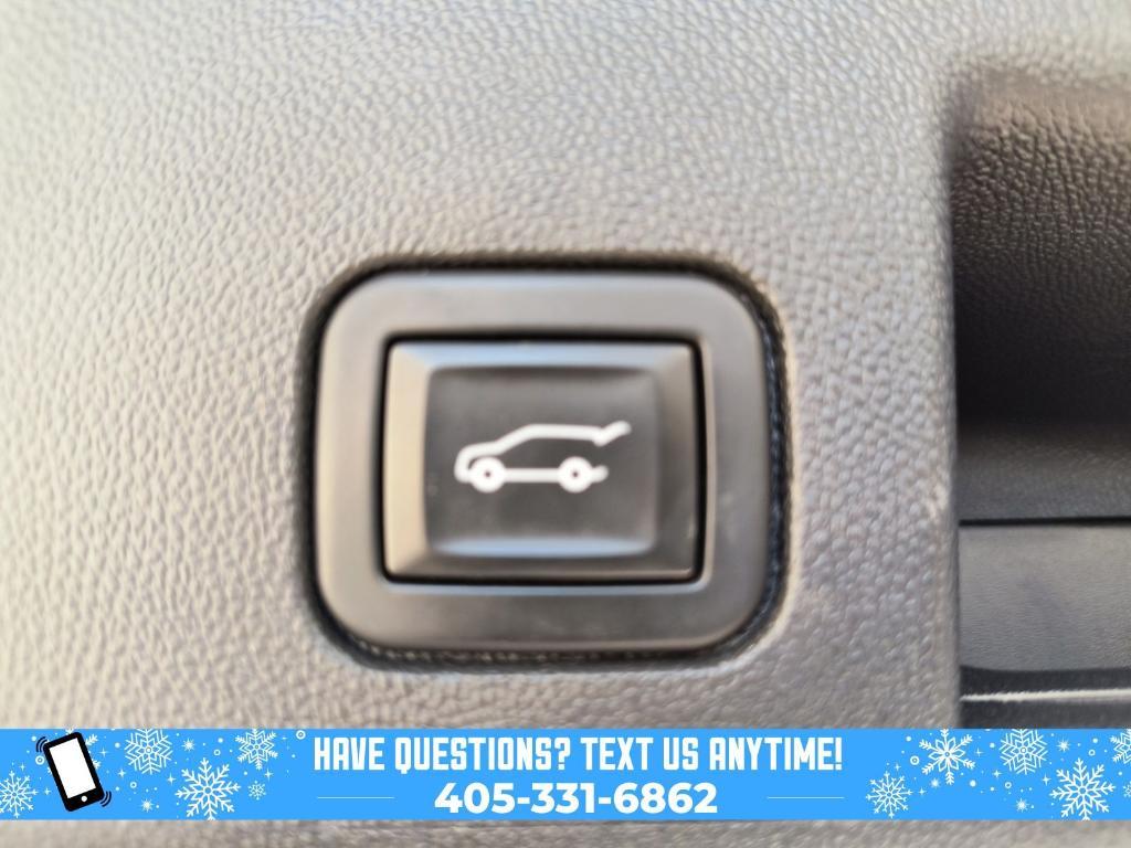 used 2022 Chevrolet Equinox car, priced at $18,900