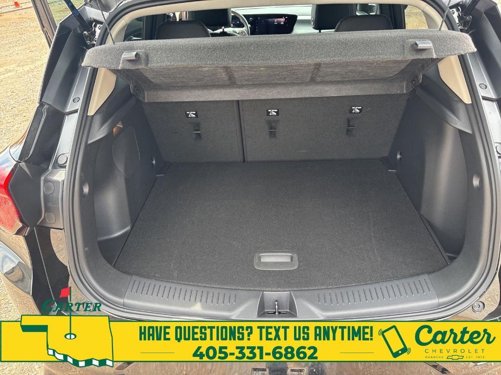 used 2025 Buick Encore GX car, priced at $25,499