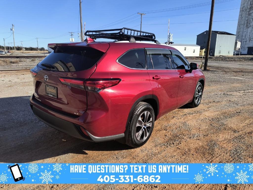 used 2022 Toyota Highlander car, priced at $28,000