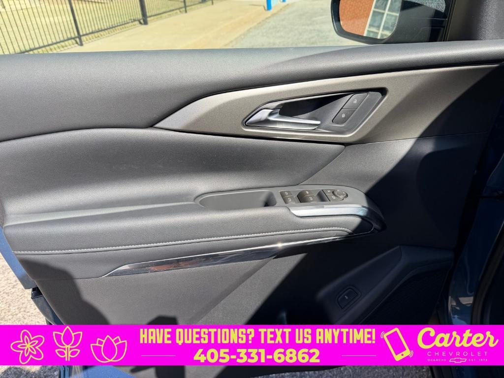 new 2026 Chevrolet Traverse car, priced at $40,945