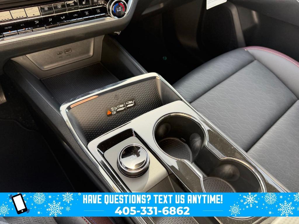 new 2026 Chevrolet Equinox car, priced at $37,650