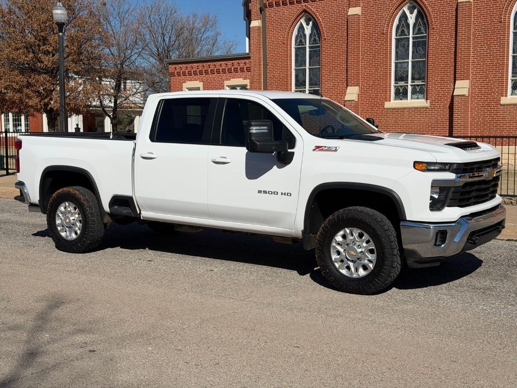 used 2024 Chevrolet Silverado 2500 car, priced at $52,500