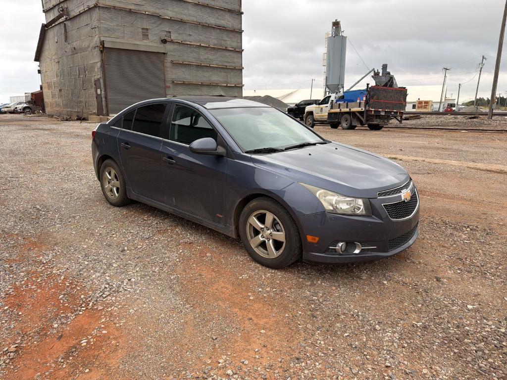 used 2014 Chevrolet Cruze car, priced at $9,249