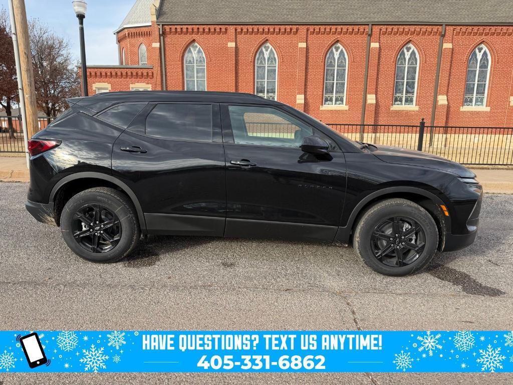 new 2025 Chevrolet Blazer car, priced at $37,120