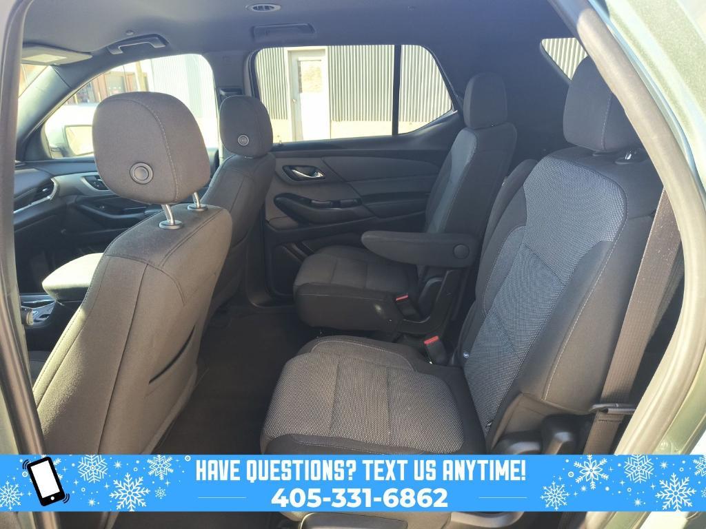 used 2023 Chevrolet Traverse car, priced at $25,881