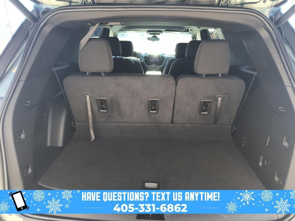 used 2023 Chevrolet Traverse car, priced at $25,881