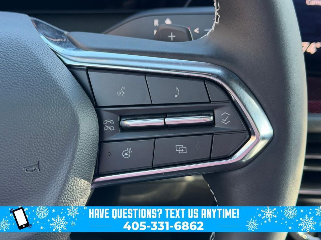 new 2026 Chevrolet Traverse car, priced at $53,035