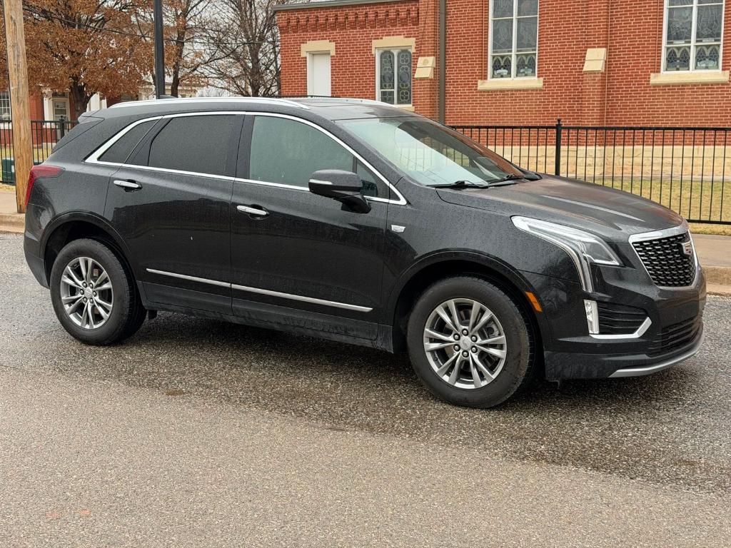 used 2023 Cadillac XT5 car, priced at $21,900
