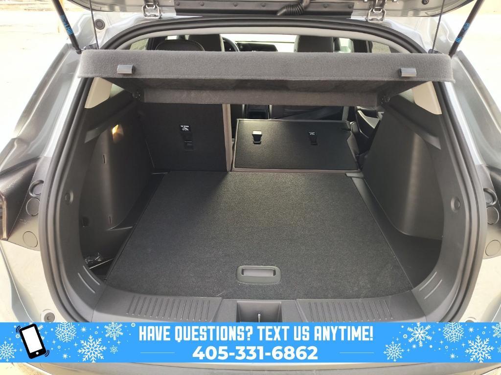 new 2026 Chevrolet Trax car, priced at $27,318