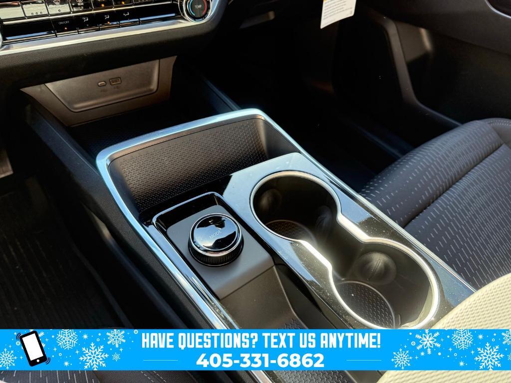 new 2026 Chevrolet Equinox car, priced at $28,995