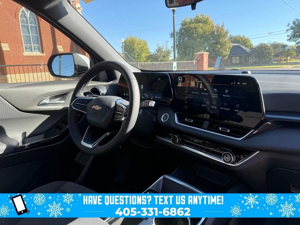 new 2026 Chevrolet Equinox car, priced at $28,995