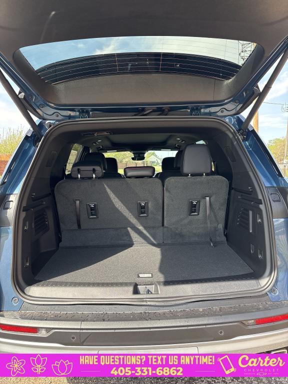 new 2026 Chevrolet Traverse car, priced at $52,994