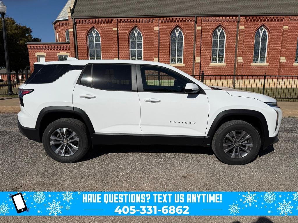 new 2026 Chevrolet Equinox car, priced at $30,535