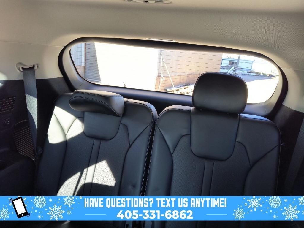 used 2021 Kia Sorento car, priced at $21,900