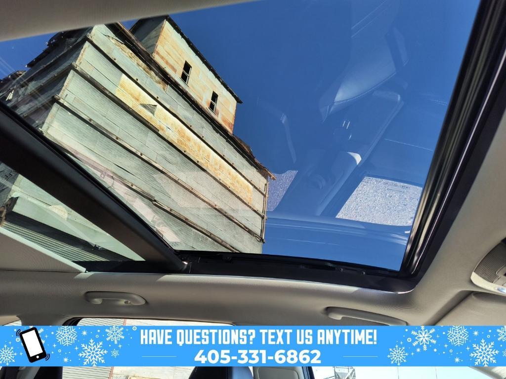 used 2021 Kia Sorento car, priced at $21,900