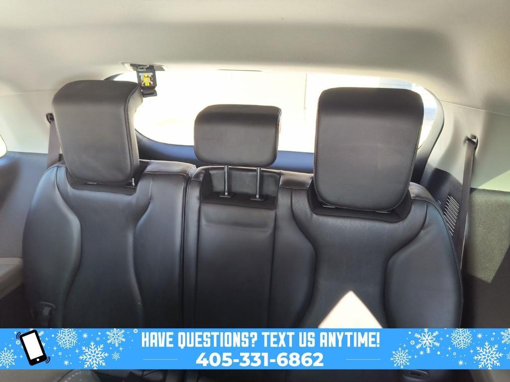 used 2025 Kia Carnival car, priced at $34,572