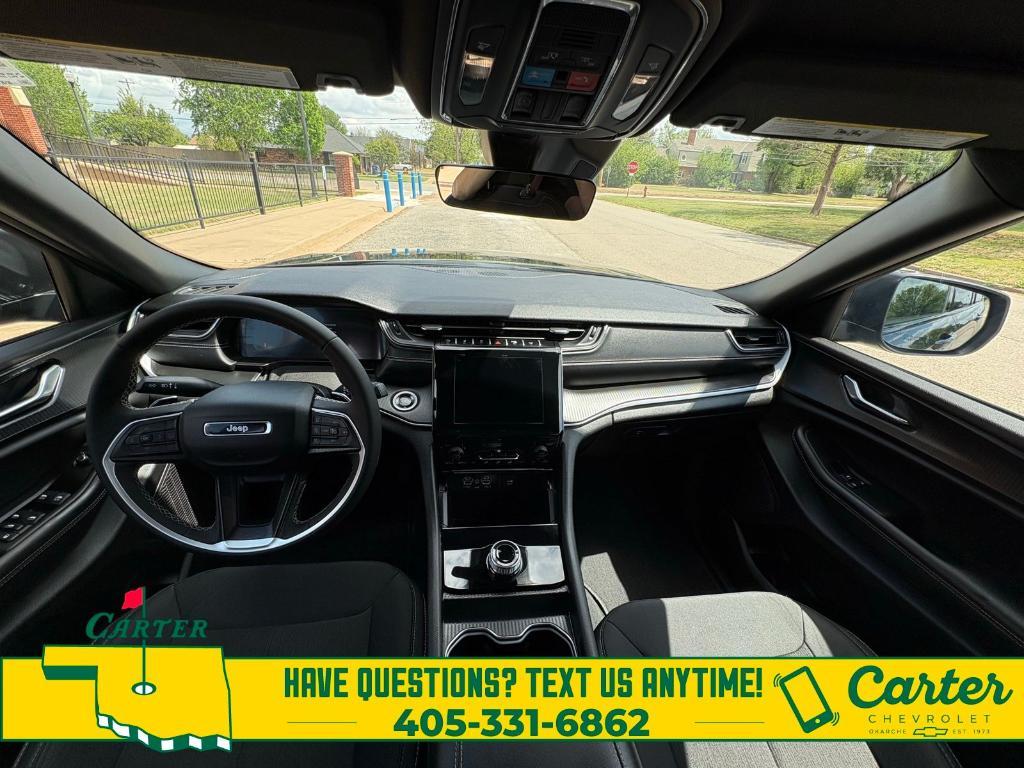 used 2025 Jeep Grand Cherokee L car, priced at $37,499