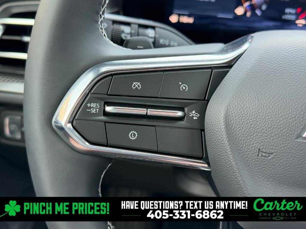 new 2026 Chevrolet Traverse car, priced at $40,589