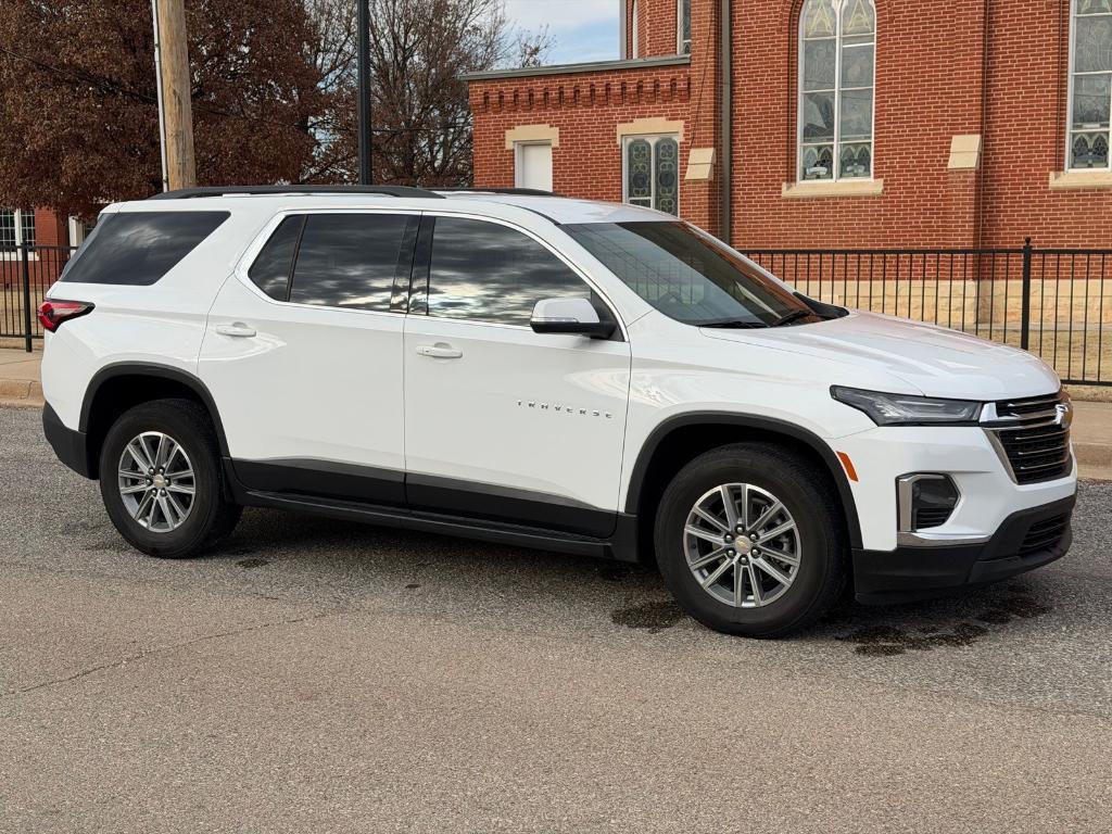 used 2023 Chevrolet Traverse car, priced at $31,900