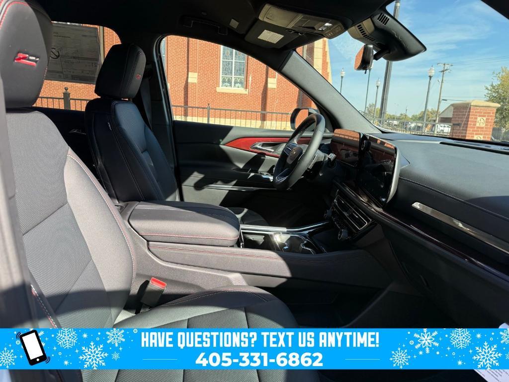 new 2026 Chevrolet Traverse car, priced at $52,599