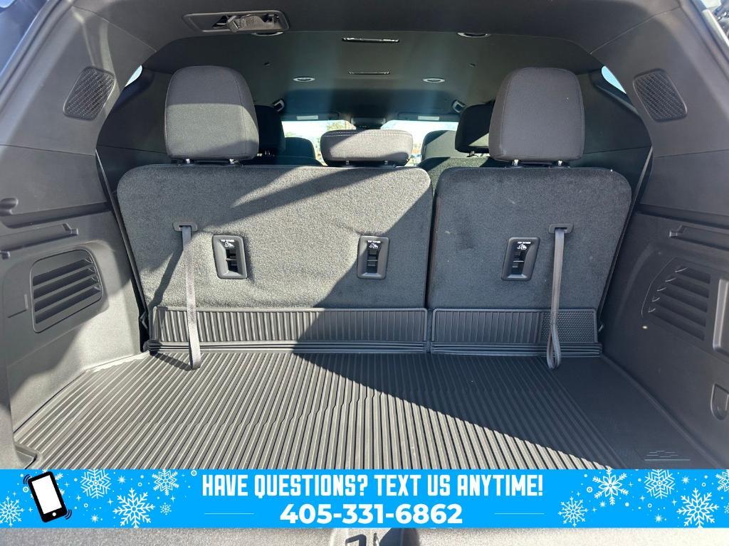 new 2026 Chevrolet Traverse car, priced at $43,210