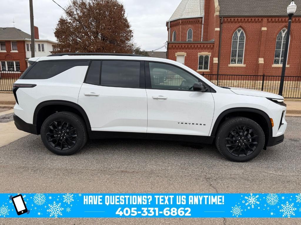 new 2026 Chevrolet Traverse car, priced at $43,153