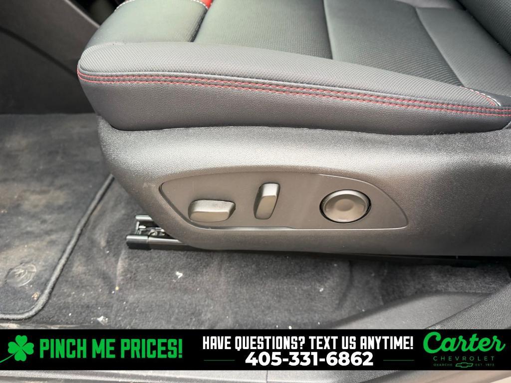 new 2026 Chevrolet Traverse car, priced at $54,393