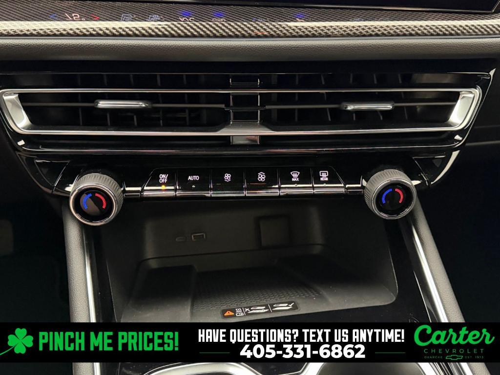 new 2026 Chevrolet Traverse car, priced at $53,995