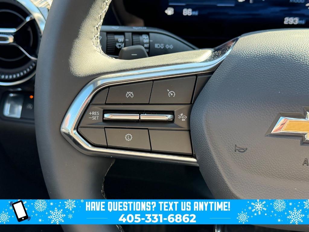 new 2026 Chevrolet Equinox car, priced at $30,683