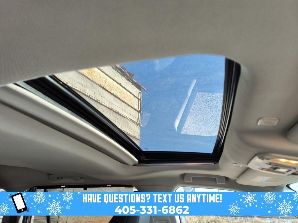 used 2023 Toyota Highlander Hybrid car, priced at $35,000