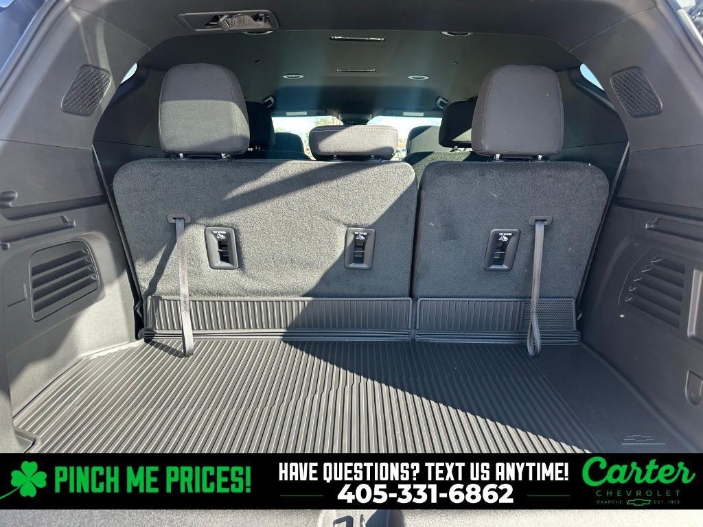 new 2026 Chevrolet Traverse car, priced at $42,950