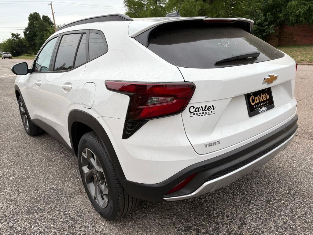 new 2026 Chevrolet Trax car, priced at $26,065