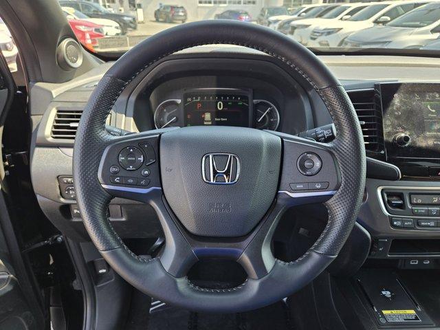 used 2025 Honda Passport car, priced at $39,876